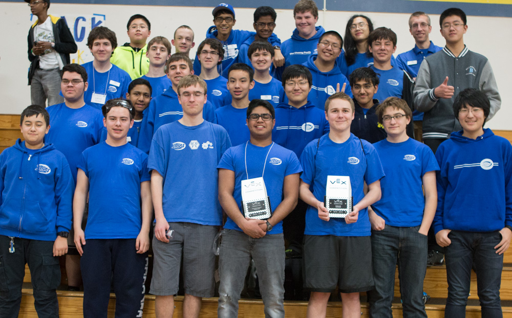 Students pose for a team picture.