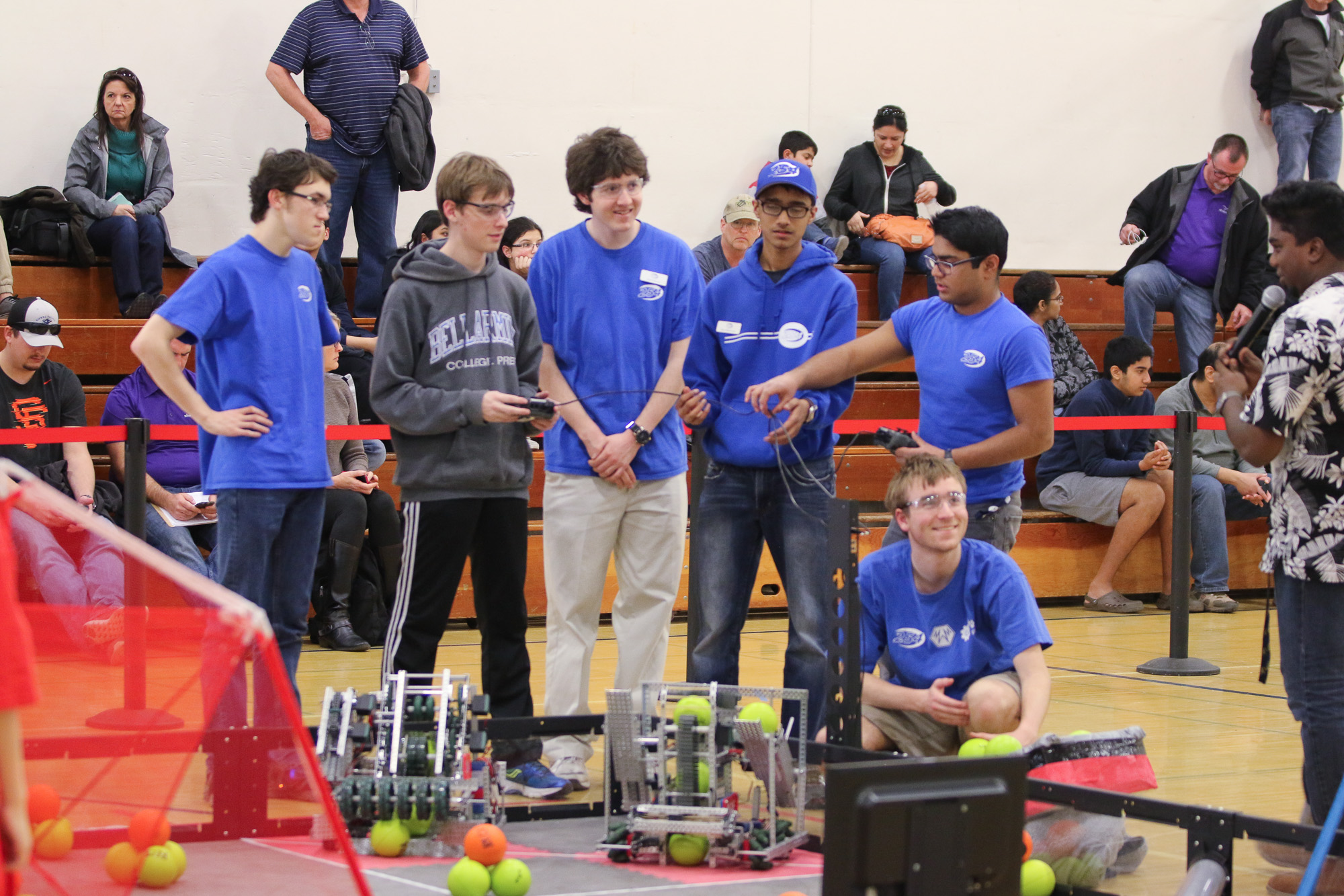 254E & 254F strategize before their first quarterfinals match.